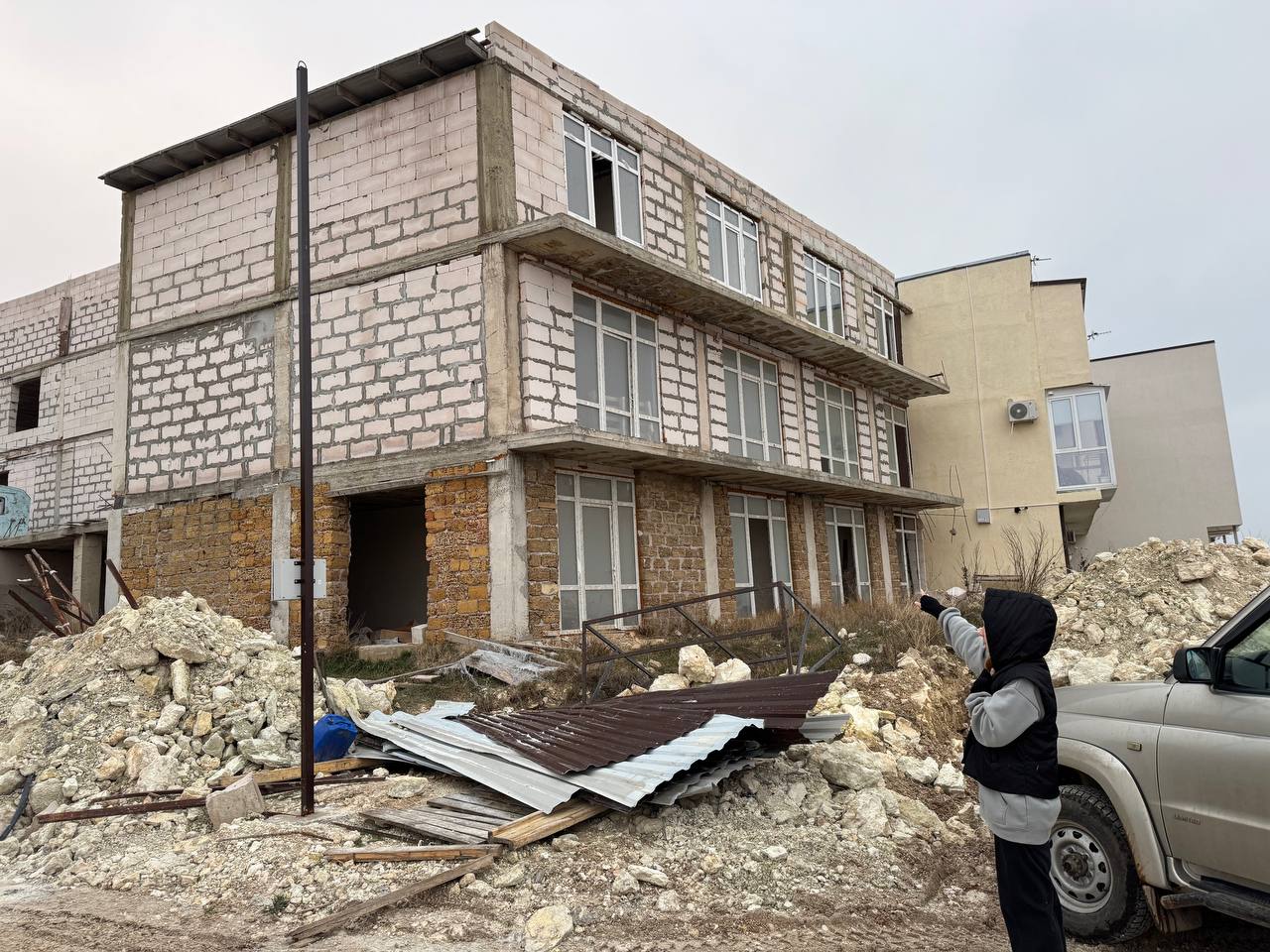 Полиция Севастополя ищет потерпевших от мошенничества с долевым строительством на улице Рубежной