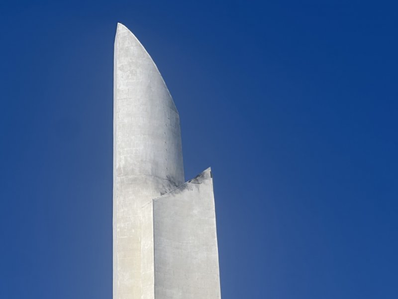 В результате массированной атаки ВСУ поврежден обелиск «Городу-Герою Севастополю»