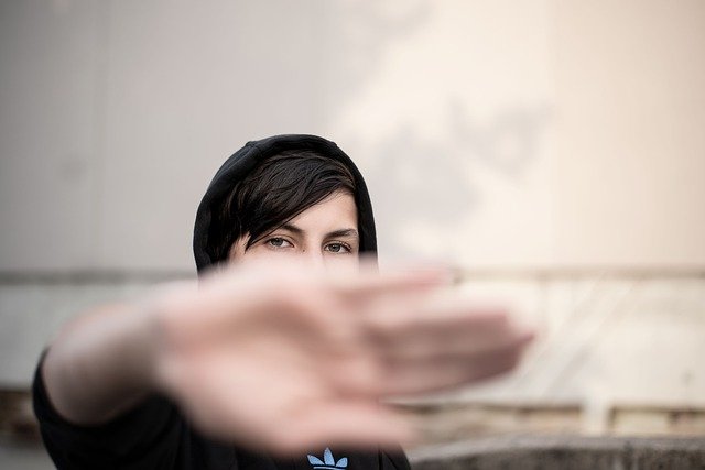 В Крыму подросток остался безнаказанным после нападения на сверстника, вмешался СК