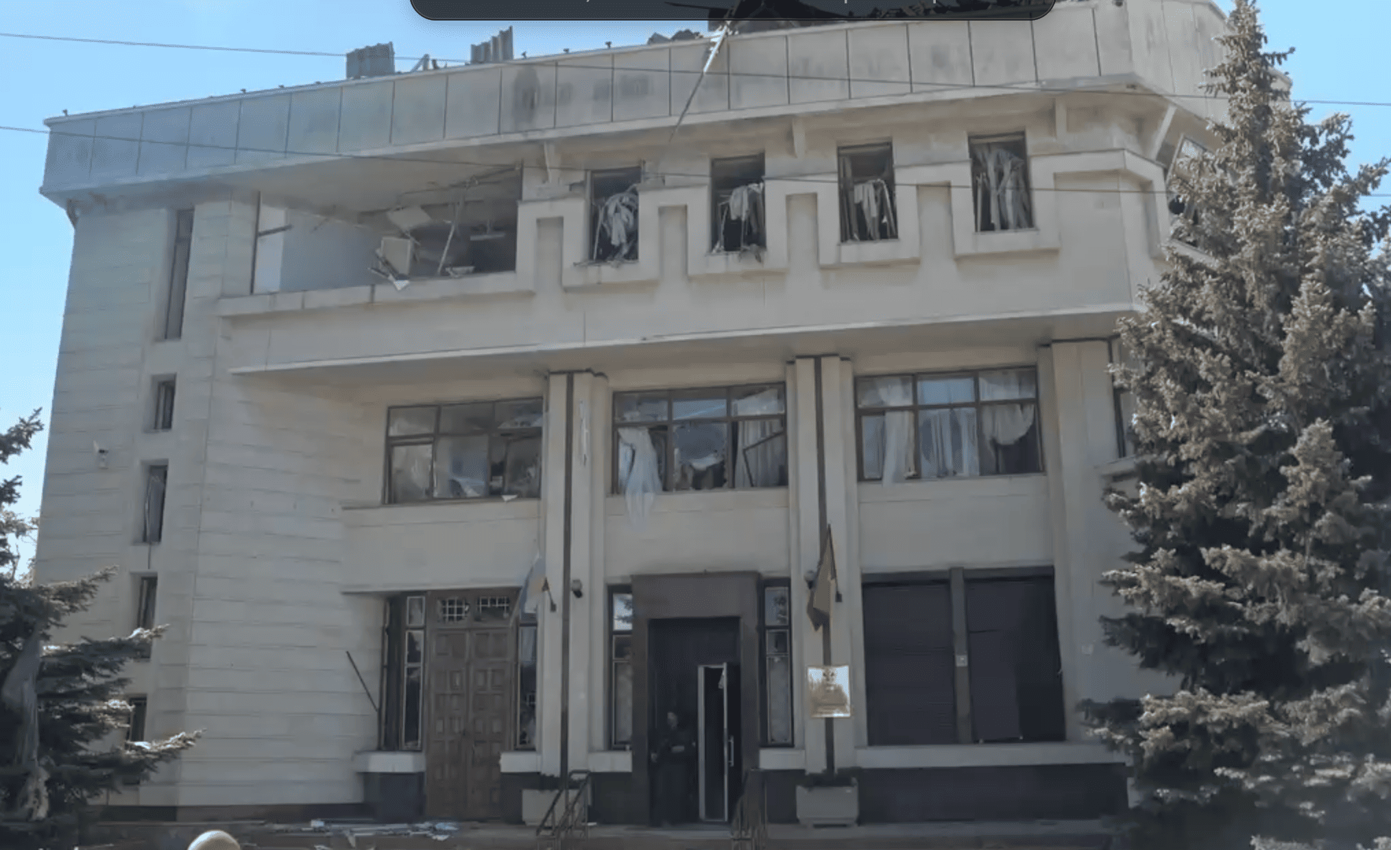 При комбинированном ударе ВСУ по Севастополю пострадали два человека