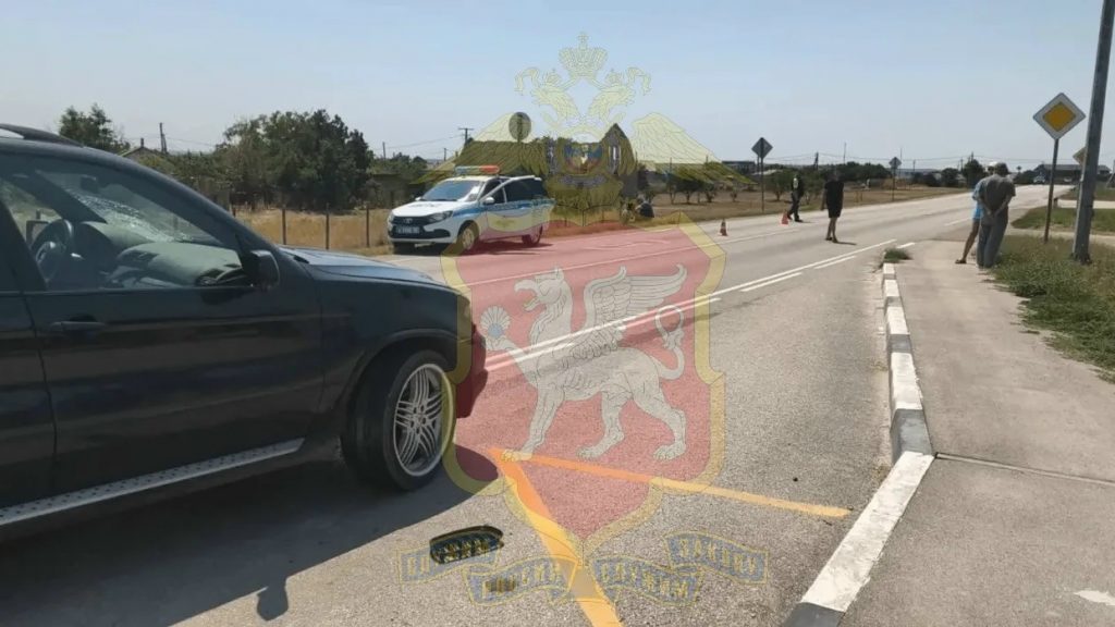 На востоке Крыма иномарка насмерть сбила на переходе двоих пешеходов