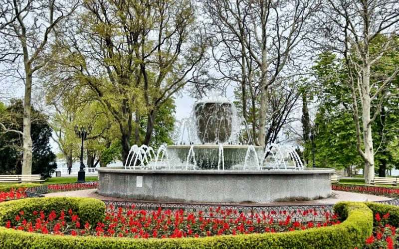 В Севастополе временно отключили городские фонтаны