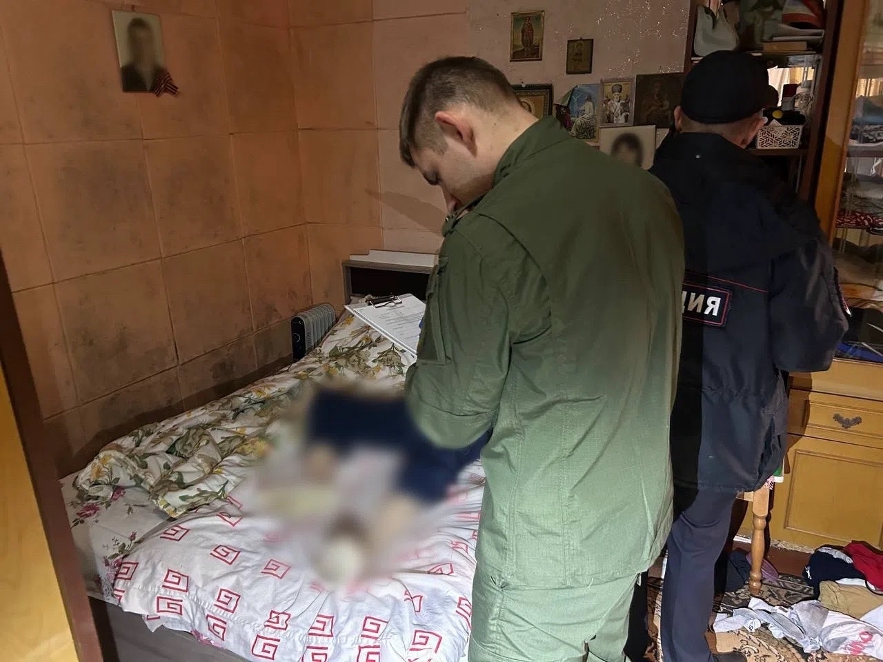Нанес 132 удара ножом: жителя Крыма осудили за убийство матери