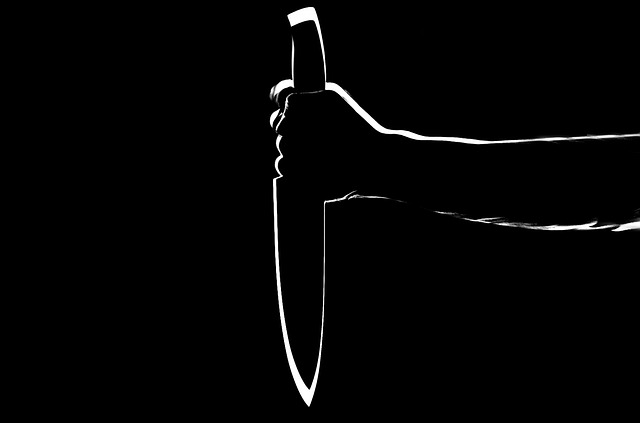 В Севастополе женщину осудили за нападение с ножом на мужа
