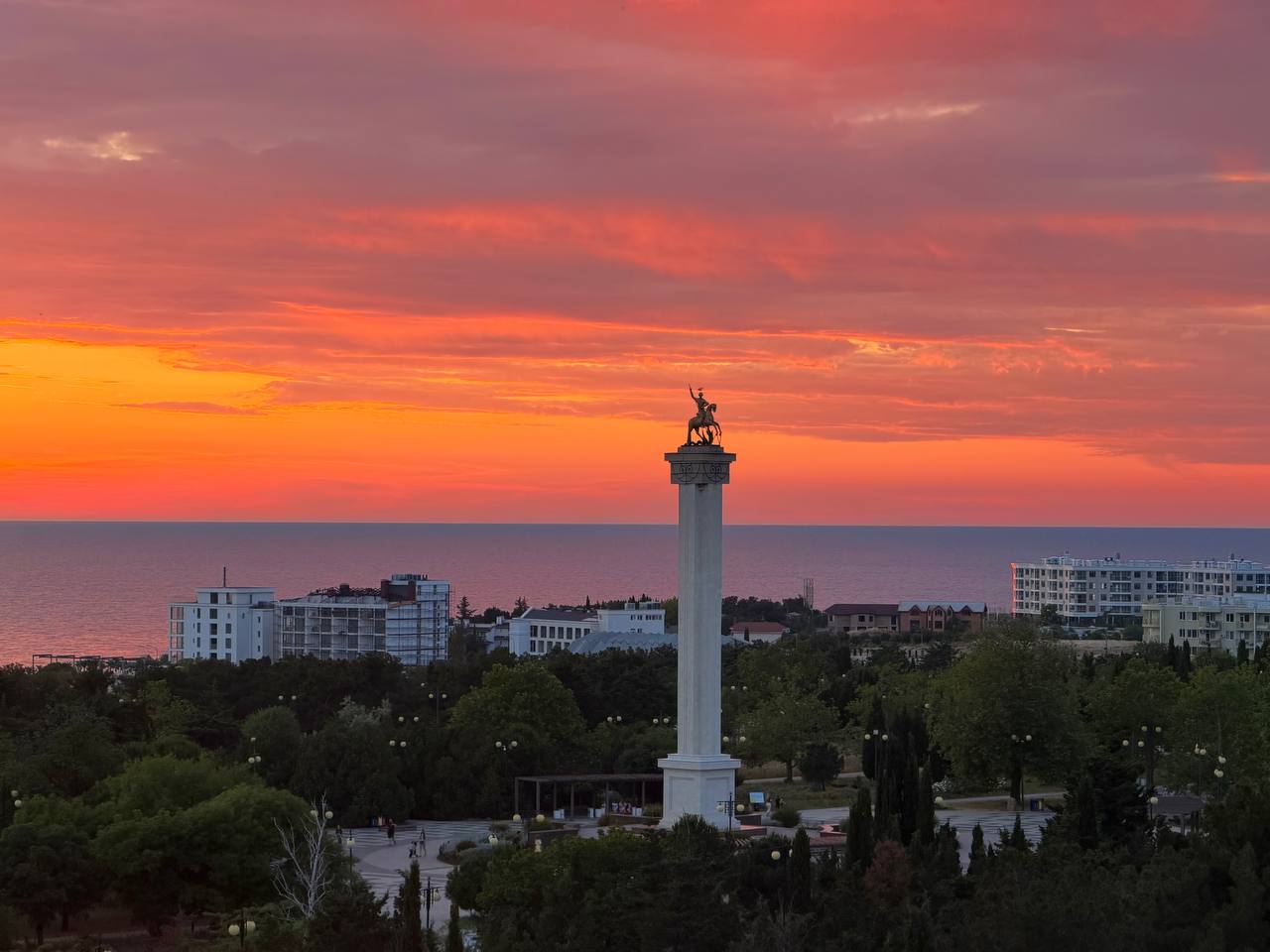 Сухая и умеренно теплая погода сохранится в Крыму и Севастополе в конце рабочей недели