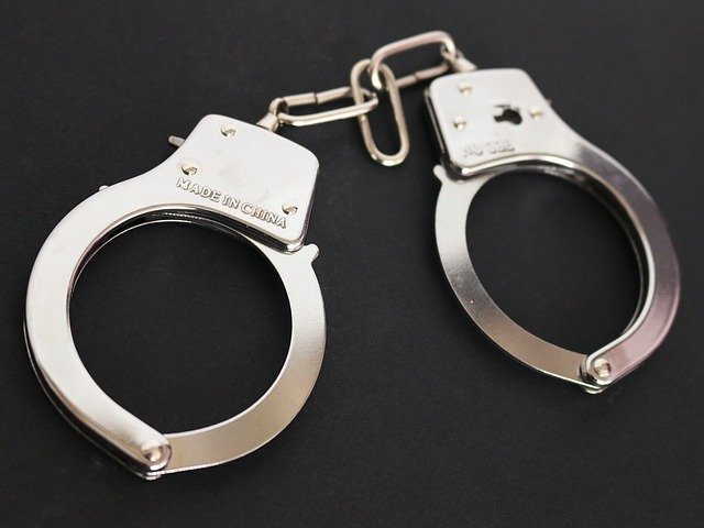 Полицейские Севастополя изъяли у местного жителя более 700 граммов марихуаны