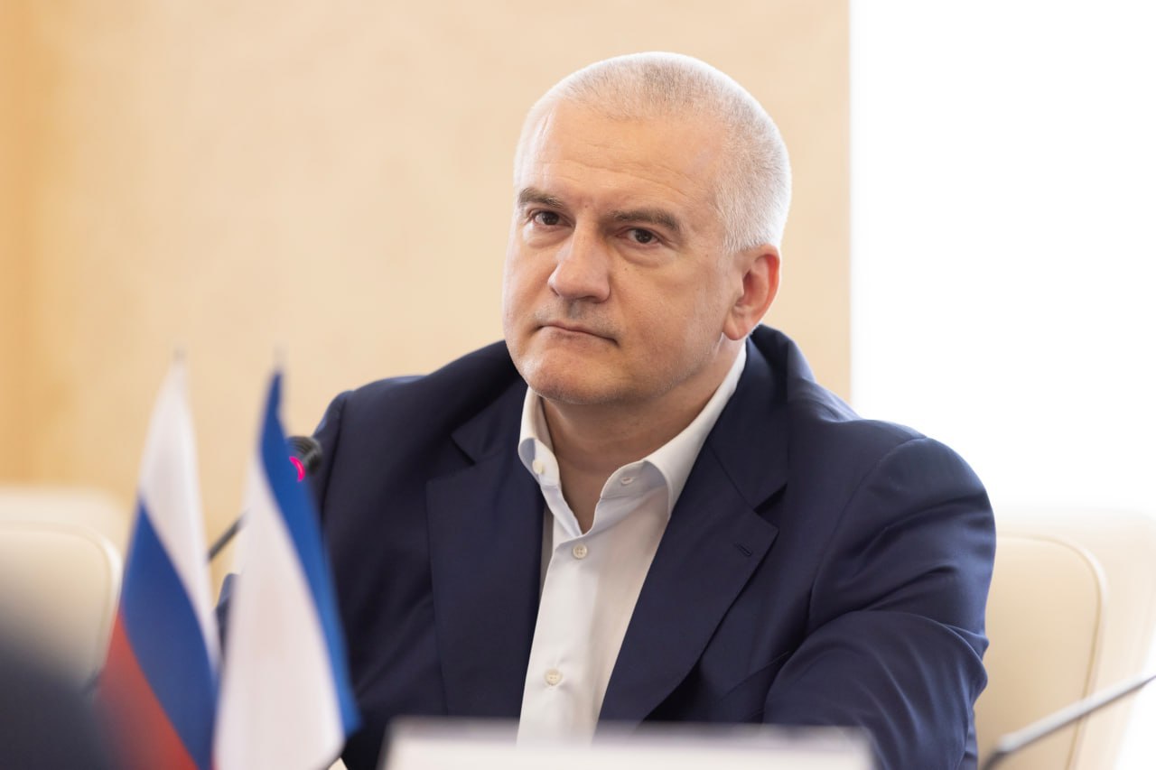 На  заправках в Крыму с 9 сентября снизится объем бензина АИ-95