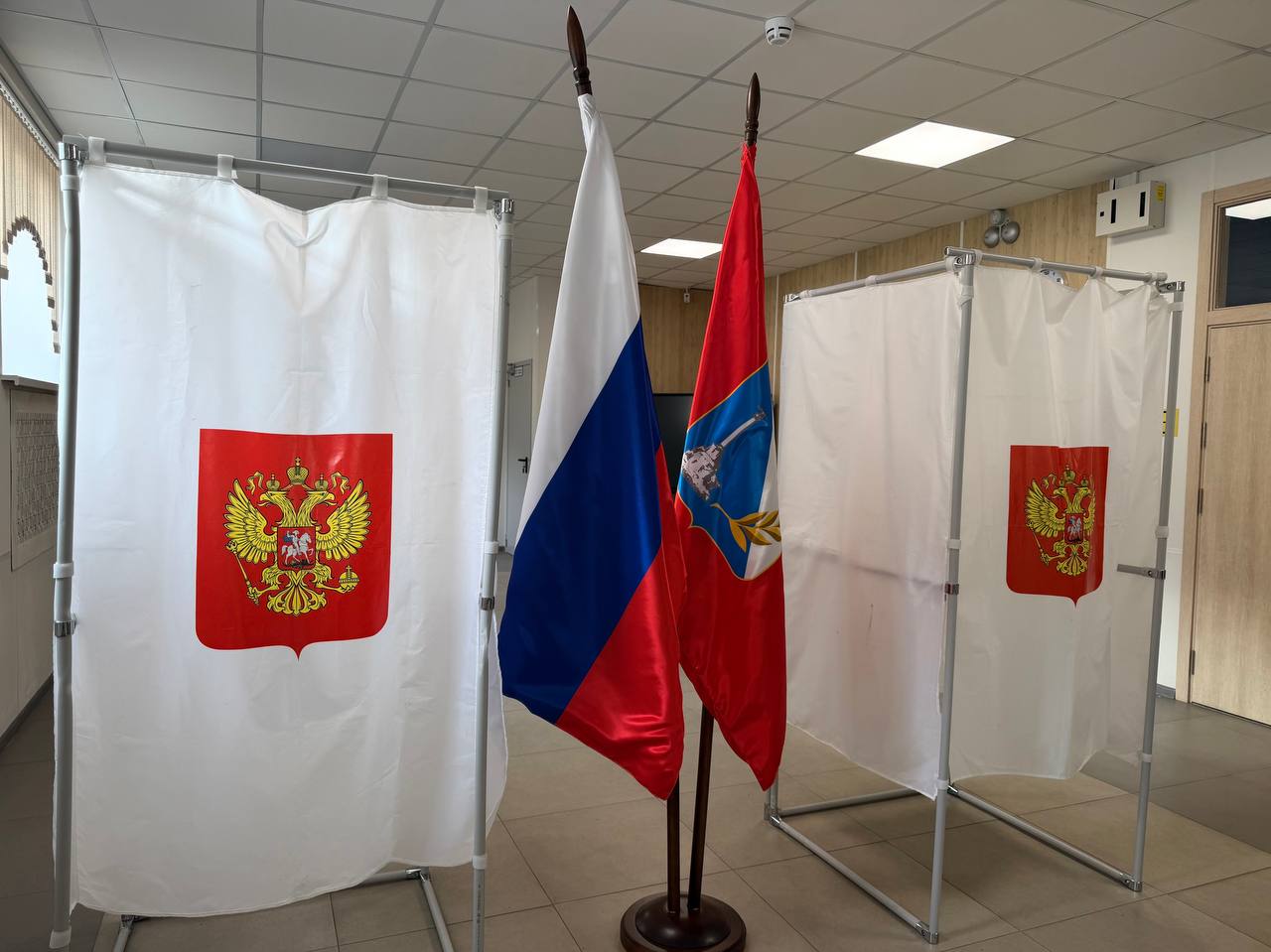 В первый день голосования на выборах в Крыму явка составила почти 25%, в Севастополе - превысила 47%
