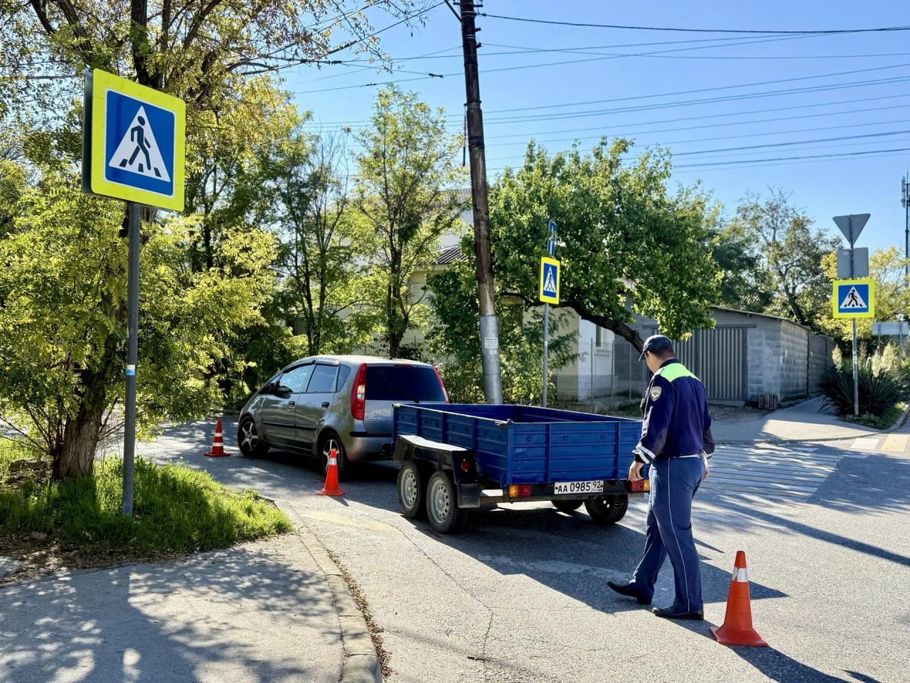 В Севастополе иномарка с прицепом сбила супружескую пару на пешеходном переходе