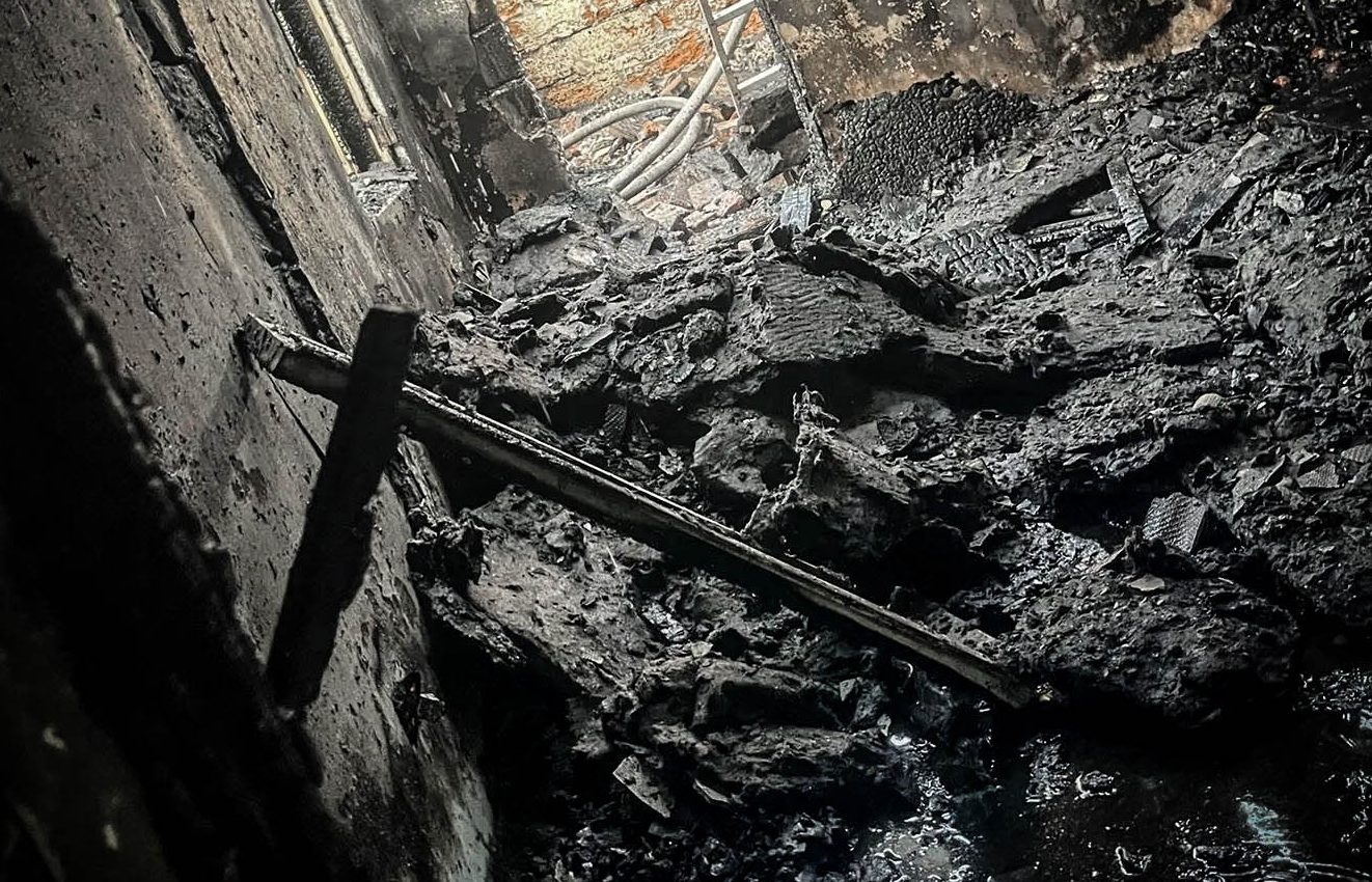 В Севастополе на Фиолентовском шоссе из-за печного оборудования загорелся частный дом