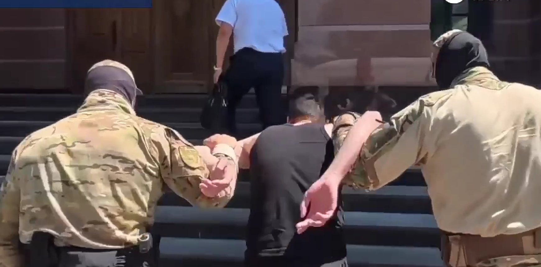 Передавал координаты колонн военной техники: в Джанкойском районе Крыма задержан агент СБУ